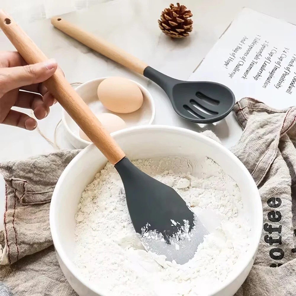 12PCS Food Grade Silicone Kitchenware Cutlery Turner Spatula Measuring Spoon Practical Cooking Tools Kitchen Cutlery Set — view 7