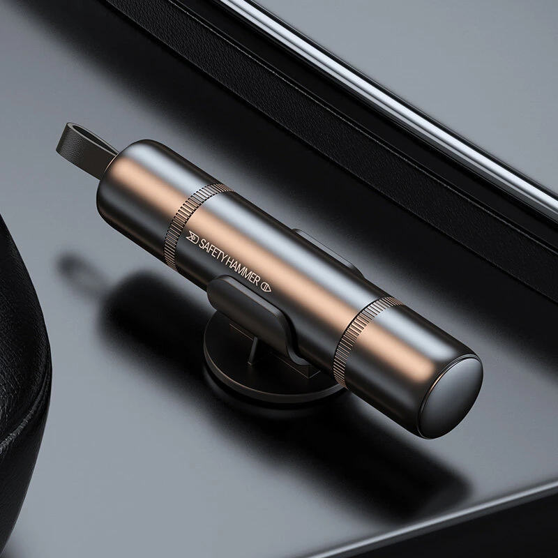 2 in 1 Mini Car Safety Hammer  Multi-function Escape Tool Car Emergency  Safety Hammer Cut the Seat Belt Tungsten Steel Rescue Tool — view 4