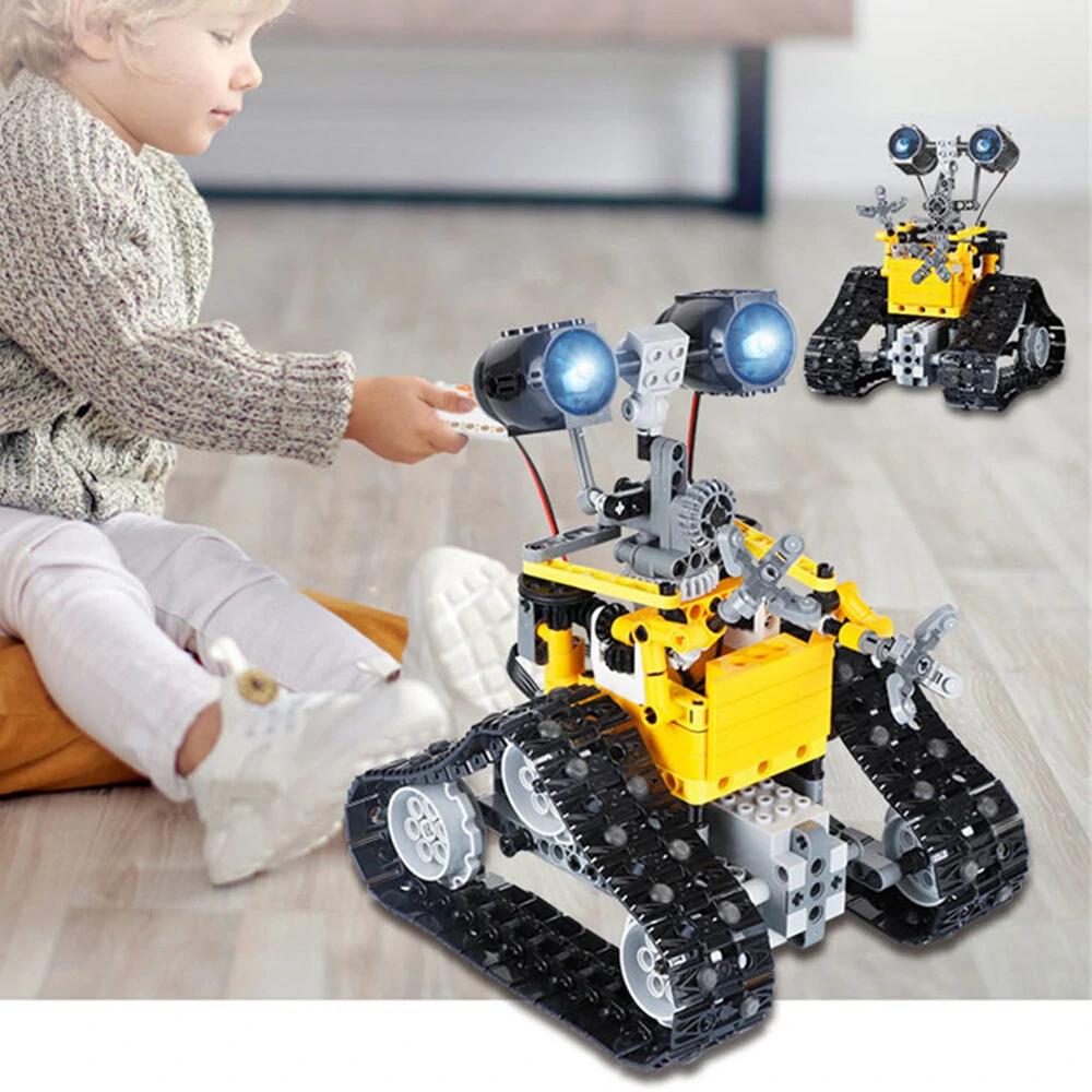 395PCS 2.4GHz Remote Control Assembly Robot Building Blocks Set Educational Intelligent Crawler Car Toys for Children — view 4