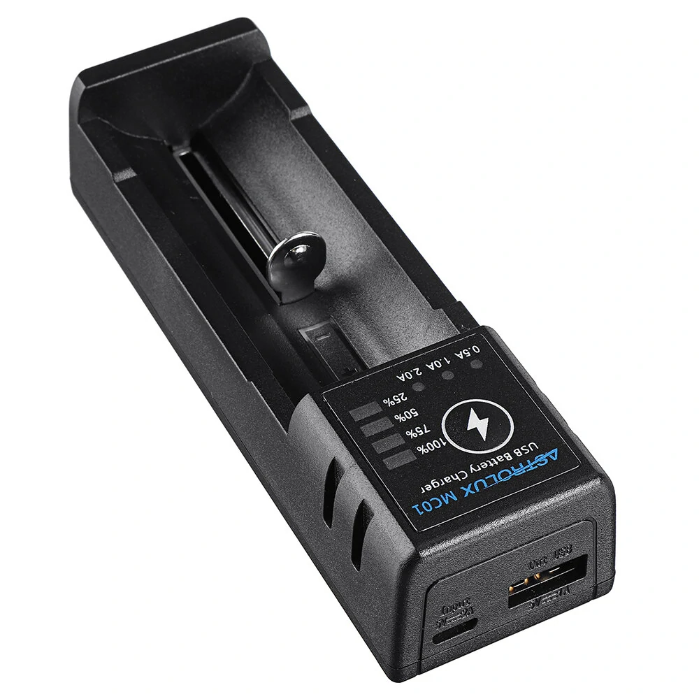 Astrolux® MC01 2 in1 USB Charging Mini Battery Charger Portable Mobile Phone Power Bank Current Optional Charger For 18650 21700 26650 Li-ion Battery — view 7