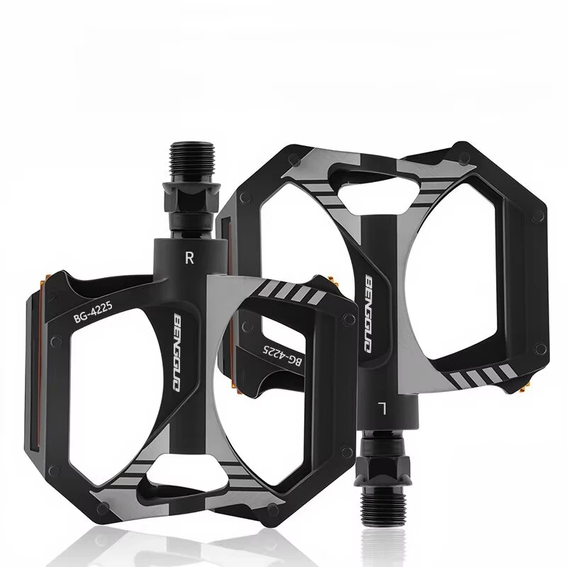 BENGGUO BG-4225 Diamond-shaped Nylon Bicycle Pedals Dual DU Bearings Bike Pedals Reflective Non-Slip Lightweight — BENGGUO