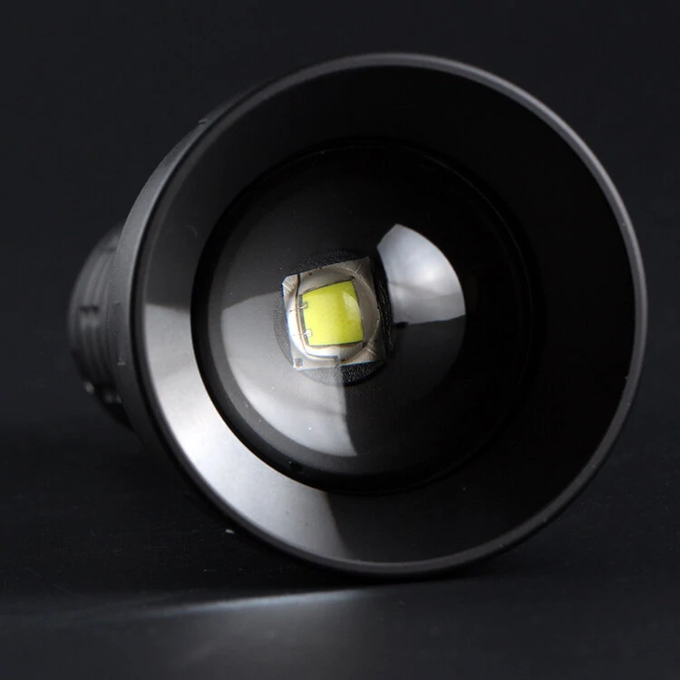 Convoy Z1 SST40 2000lm 12-group Modes + Zoomable Temperature Control 18650/21700 Powerful LED Flashlight — view 6