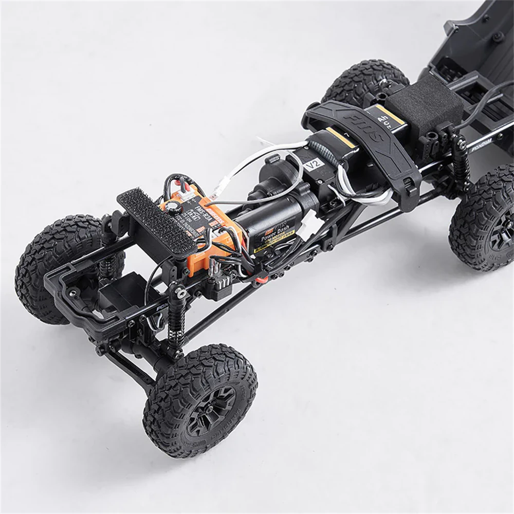 FMS FCX24M for TOYOTA TACOMA RTR 1/24 2.4G 4WD RC Car Officially Licensed Two Speed Off-Road Truck LED Light All-New Metal Ladder-Frame Chassis Gears Shocks Vehicles Models Toys — view 5