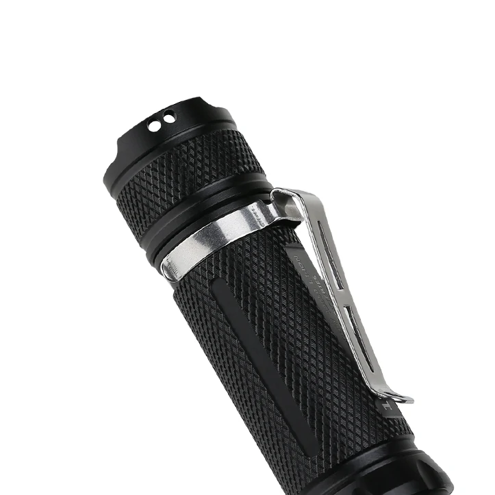 Folomov 18650S 900LM 167m Compact EDC Flashlight Come with 18650 Battery USB Rechargeable Mini LED Torch 9 Modes For Outdoor Camping Hiking Hunting — view 6