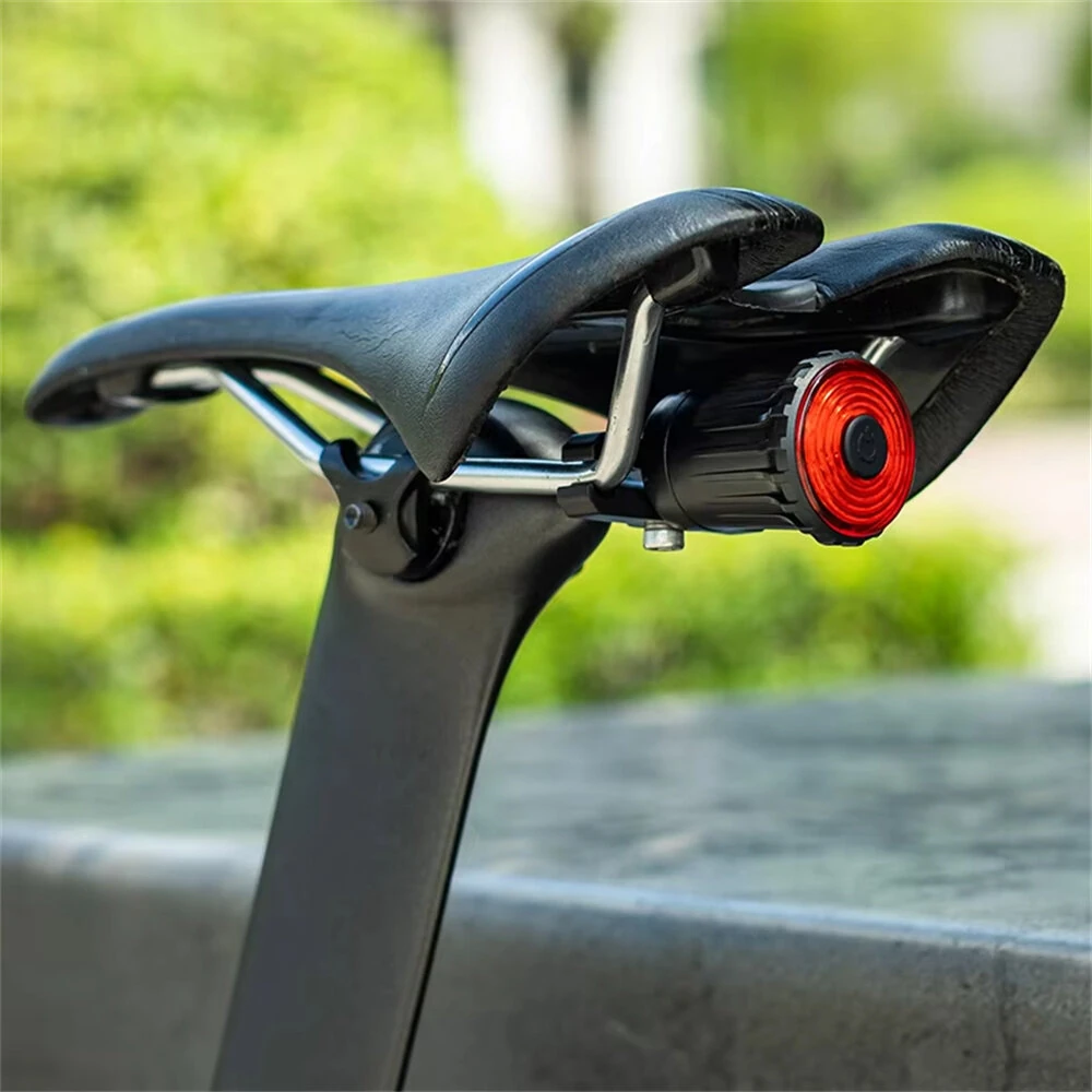 ROCKBROS WR05 100LM Smart Smart Brake Bicycle Taillight 7 Lighting Modes USB Charging 500mAH Bike Rear Light for Outdoor Night Warning Safe Cycling — view 8